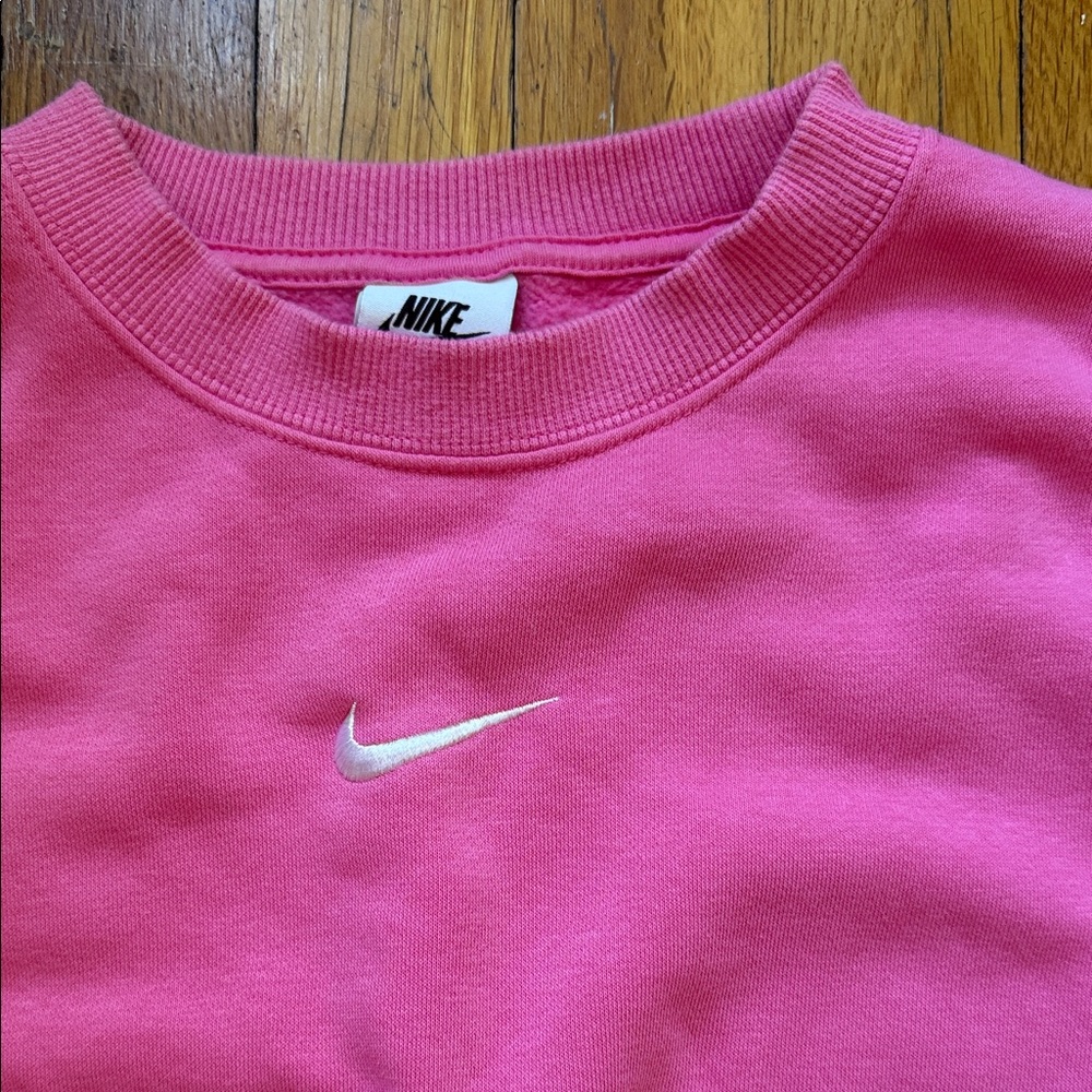 Nike Women's Vibrant Pink Crewneck Sweatshirt - Picture 2 of 2